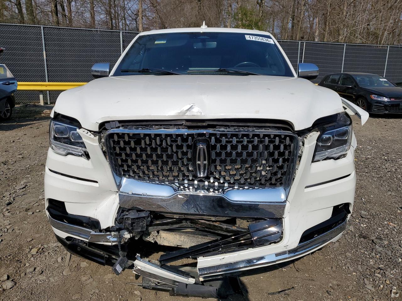 LINCOLN NAVIGATOR 2022 — 6