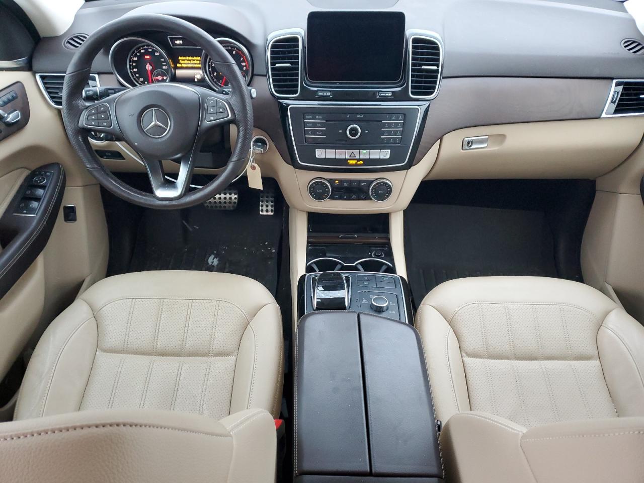 MERCEDES-BENZ GLE 2019 — 9