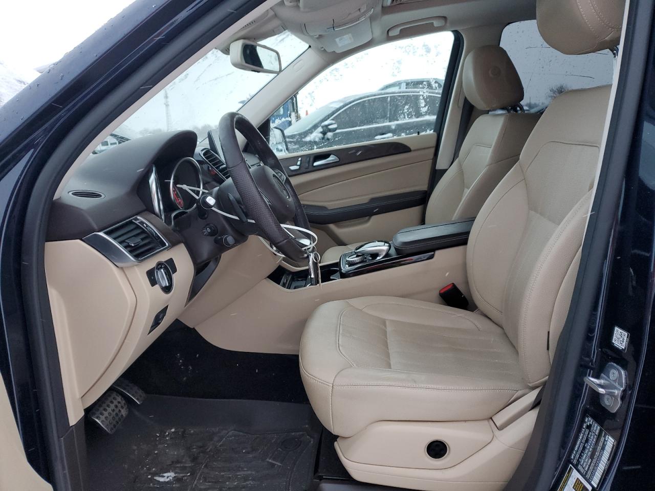 MERCEDES-BENZ GLE 2019 — 8