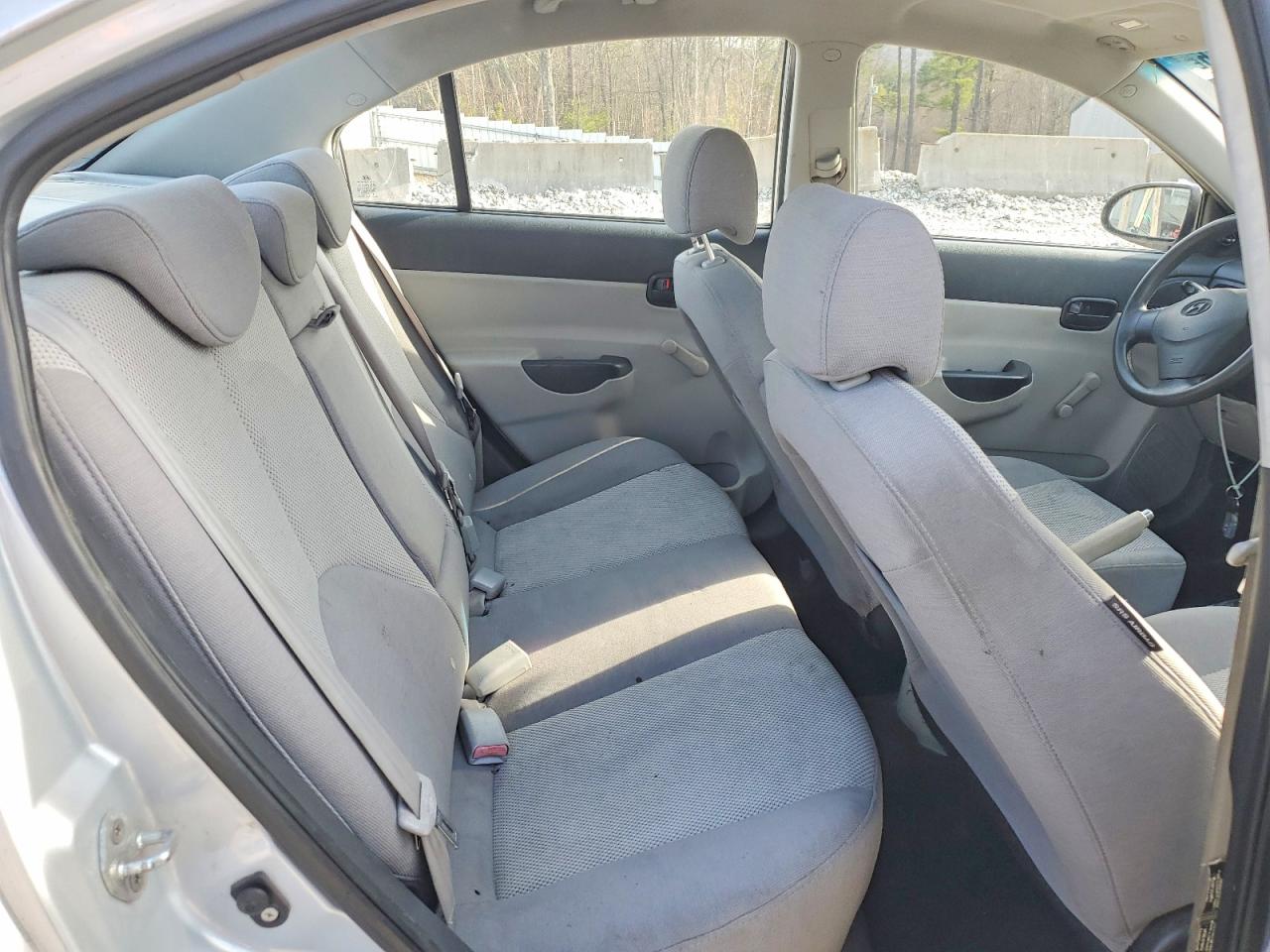 HYUNDAI ACCENT 2008 — 11