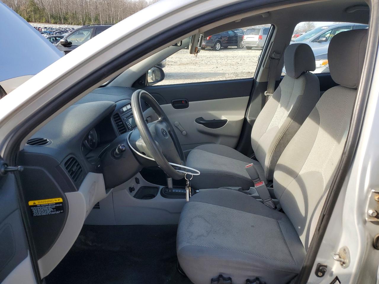 HYUNDAI ACCENT 2008 — 8