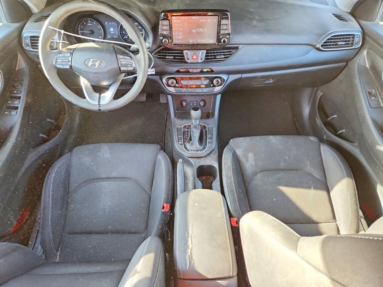 HYUNDAI ELANTRA GT 2018 — 9