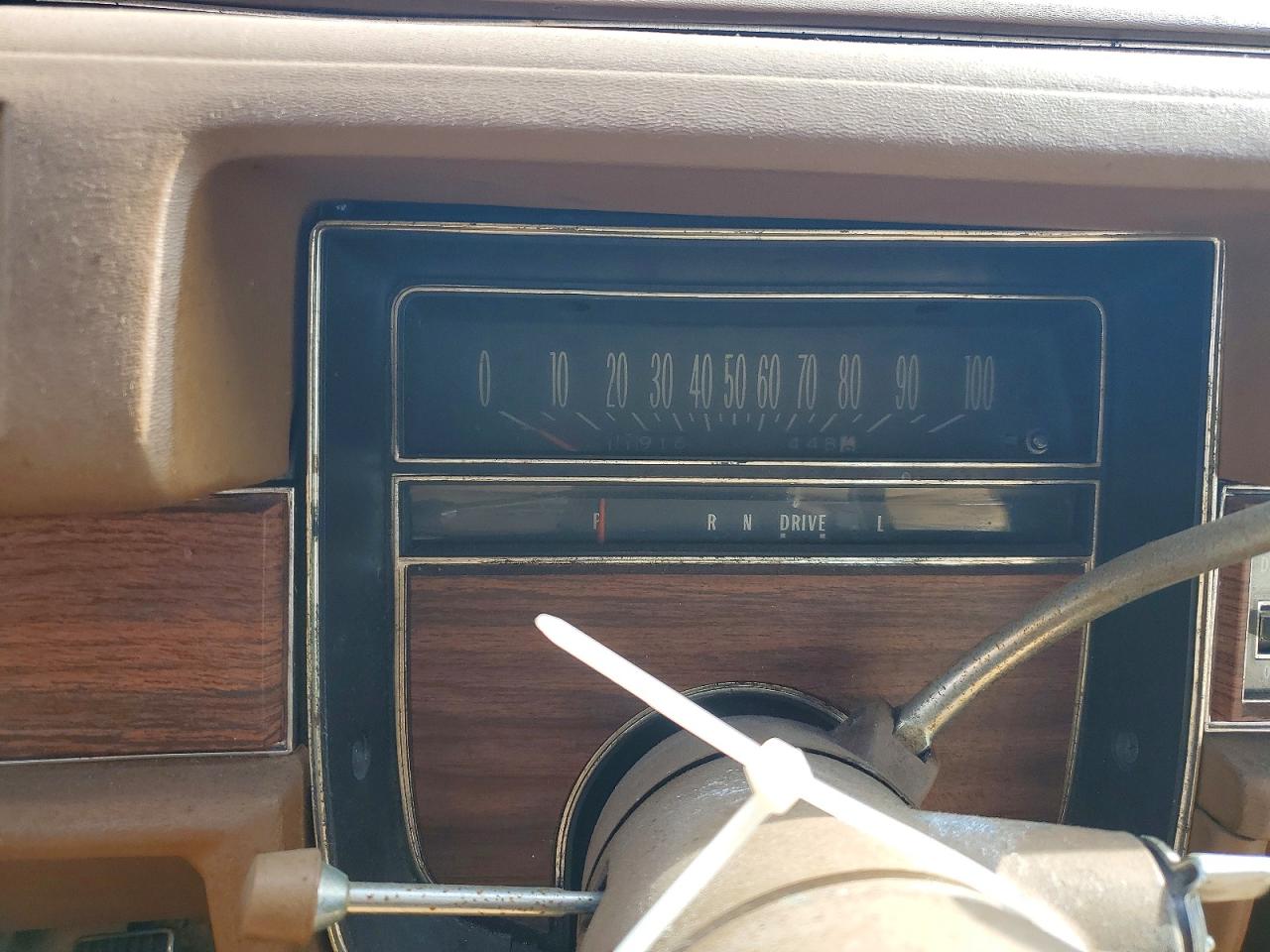 CADI COUPDEVILL 1974 — 10