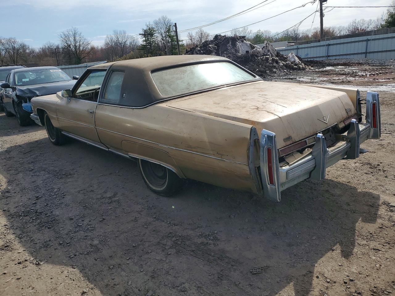 CADI COUPDEVILL 1974 — 3