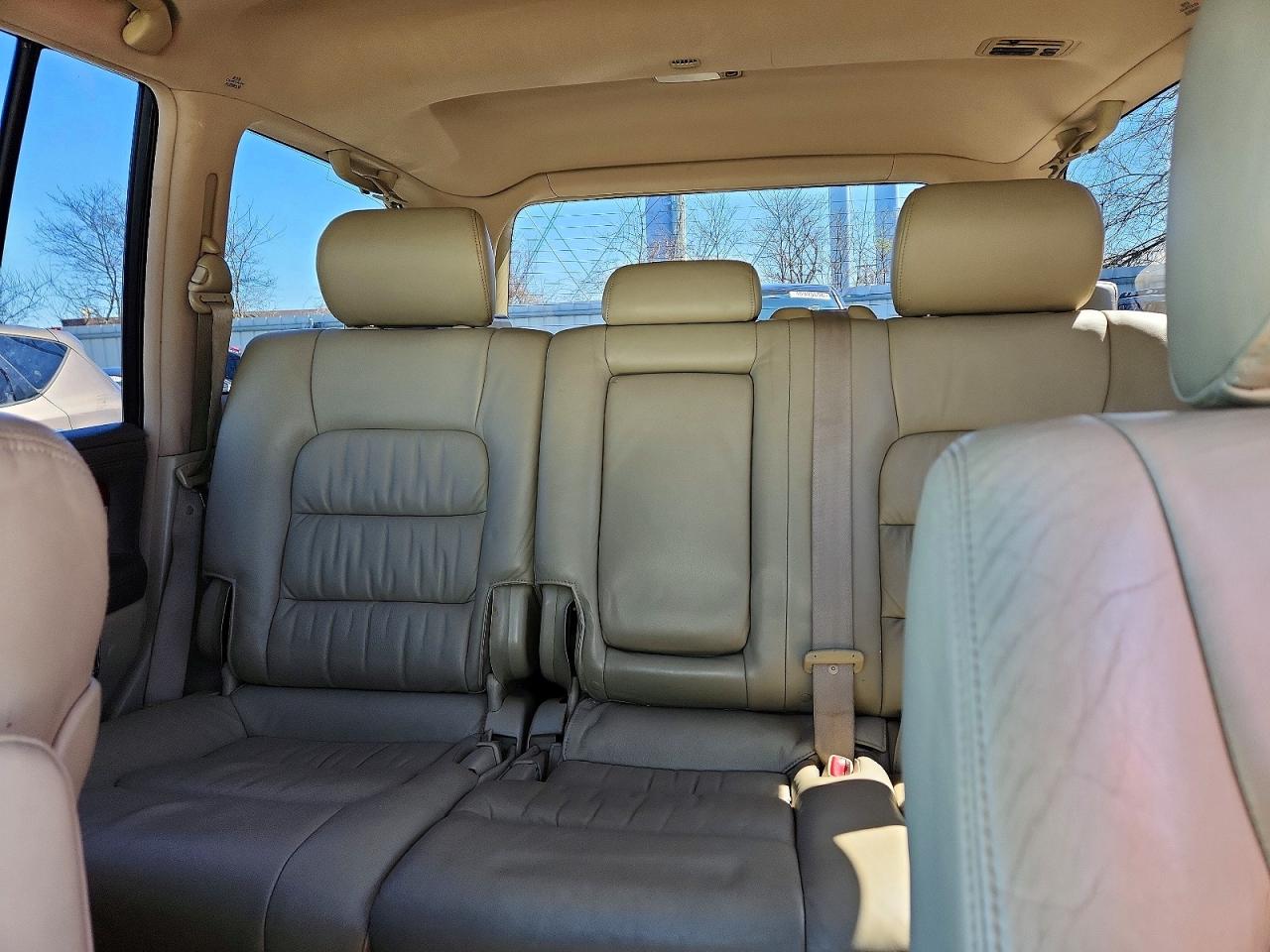 LEXUS LX 470 2006 — 11