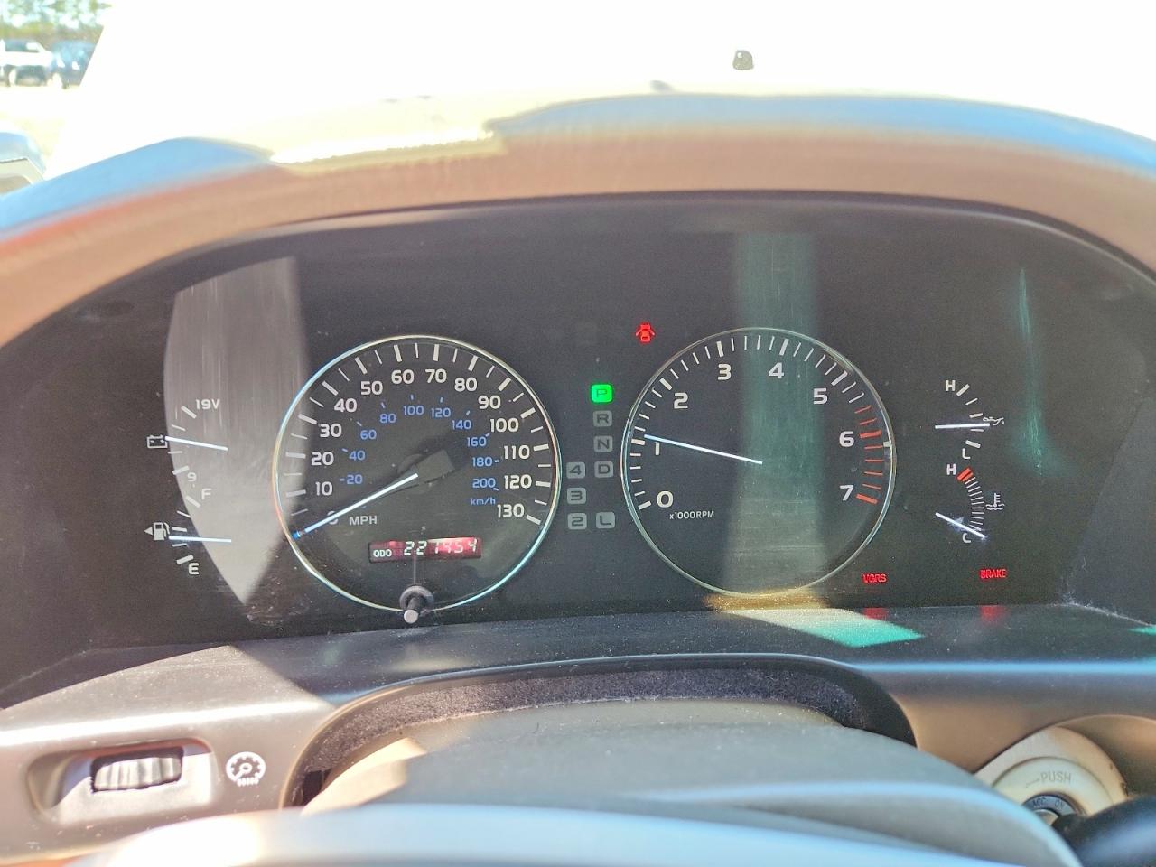 LEXUS LX 470 2006 — 10