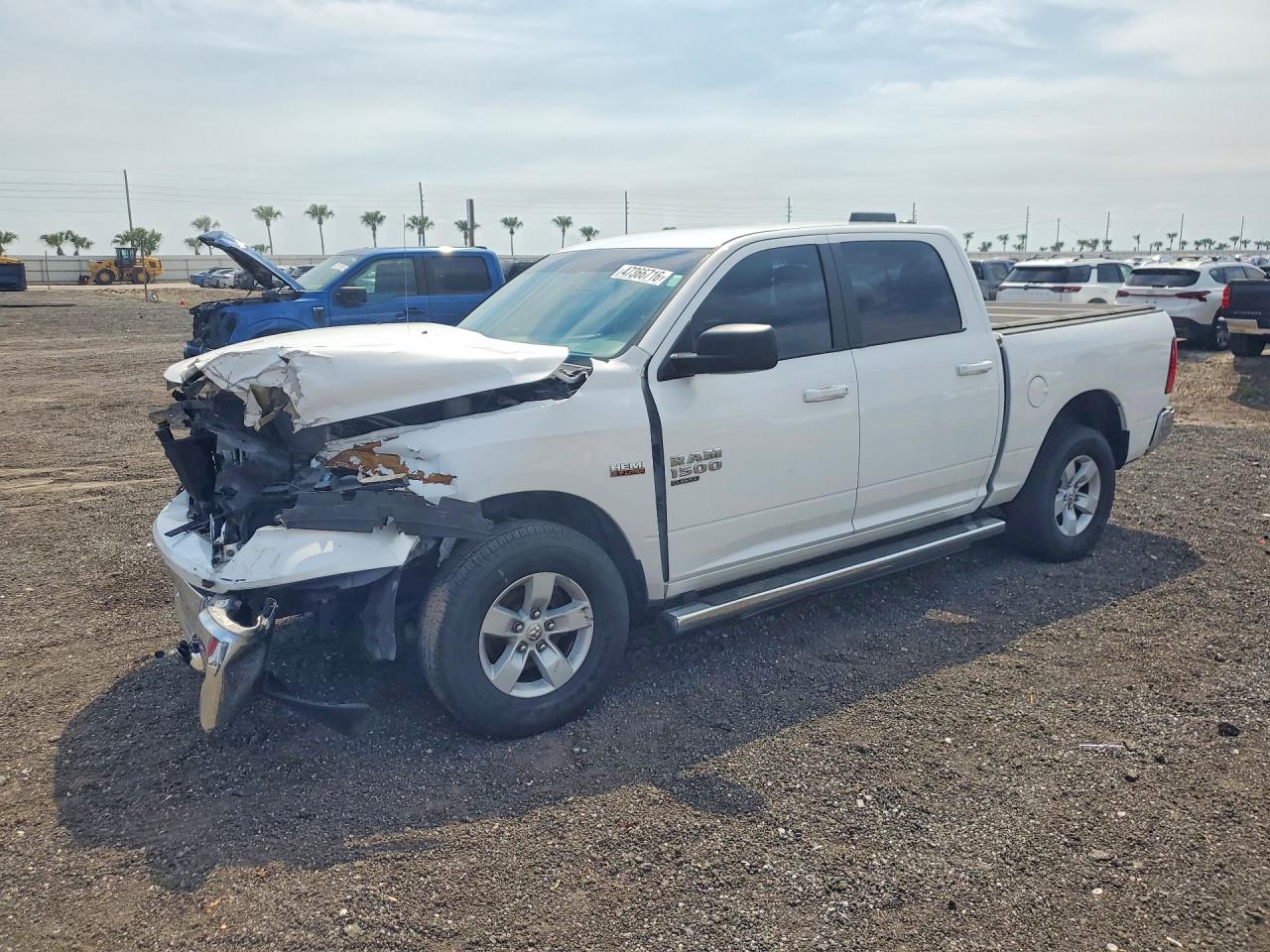 2019 RAM 1500 CLASSIC SLT