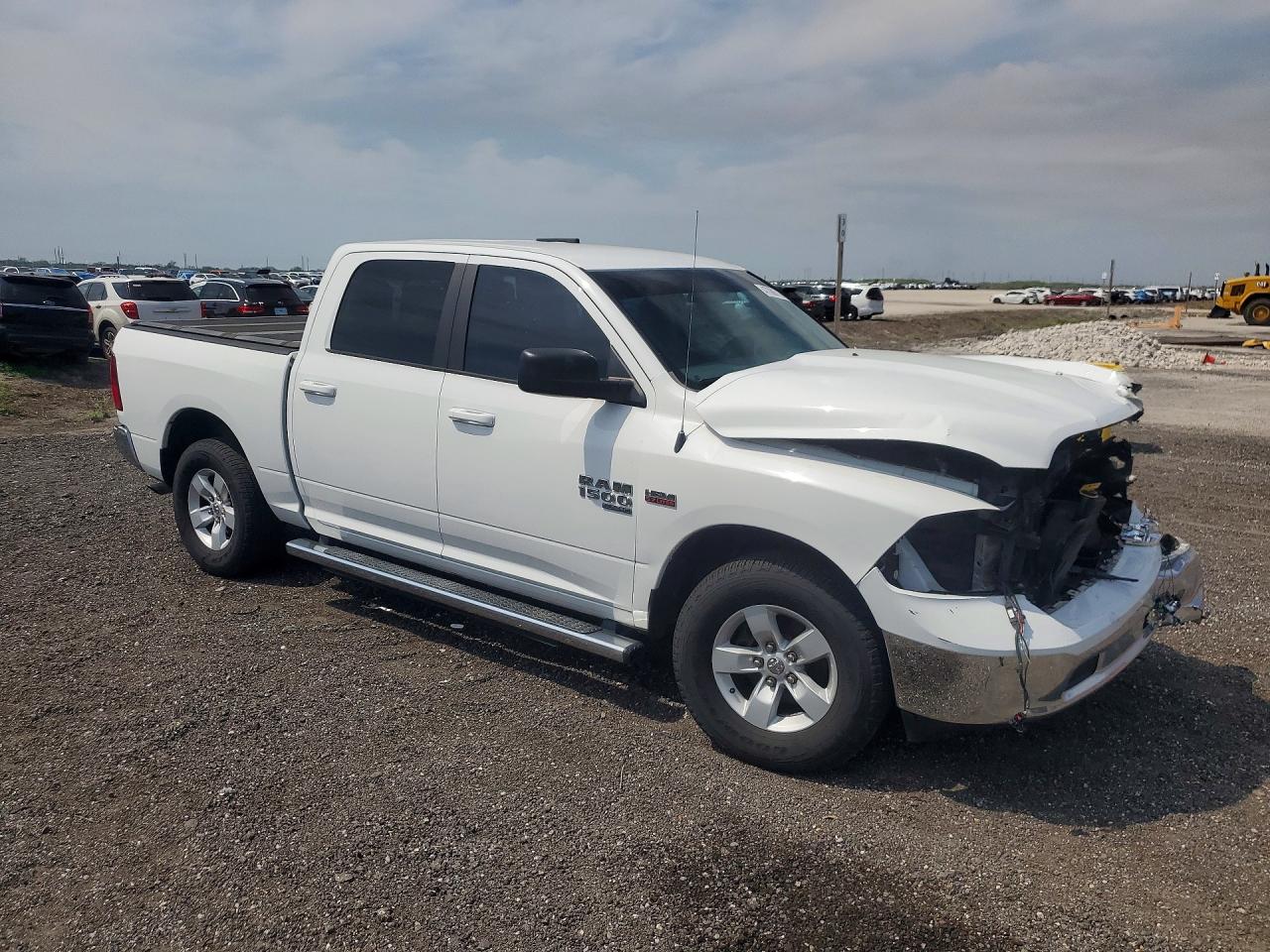 2019 RAM 1500 CLASSIC SLT