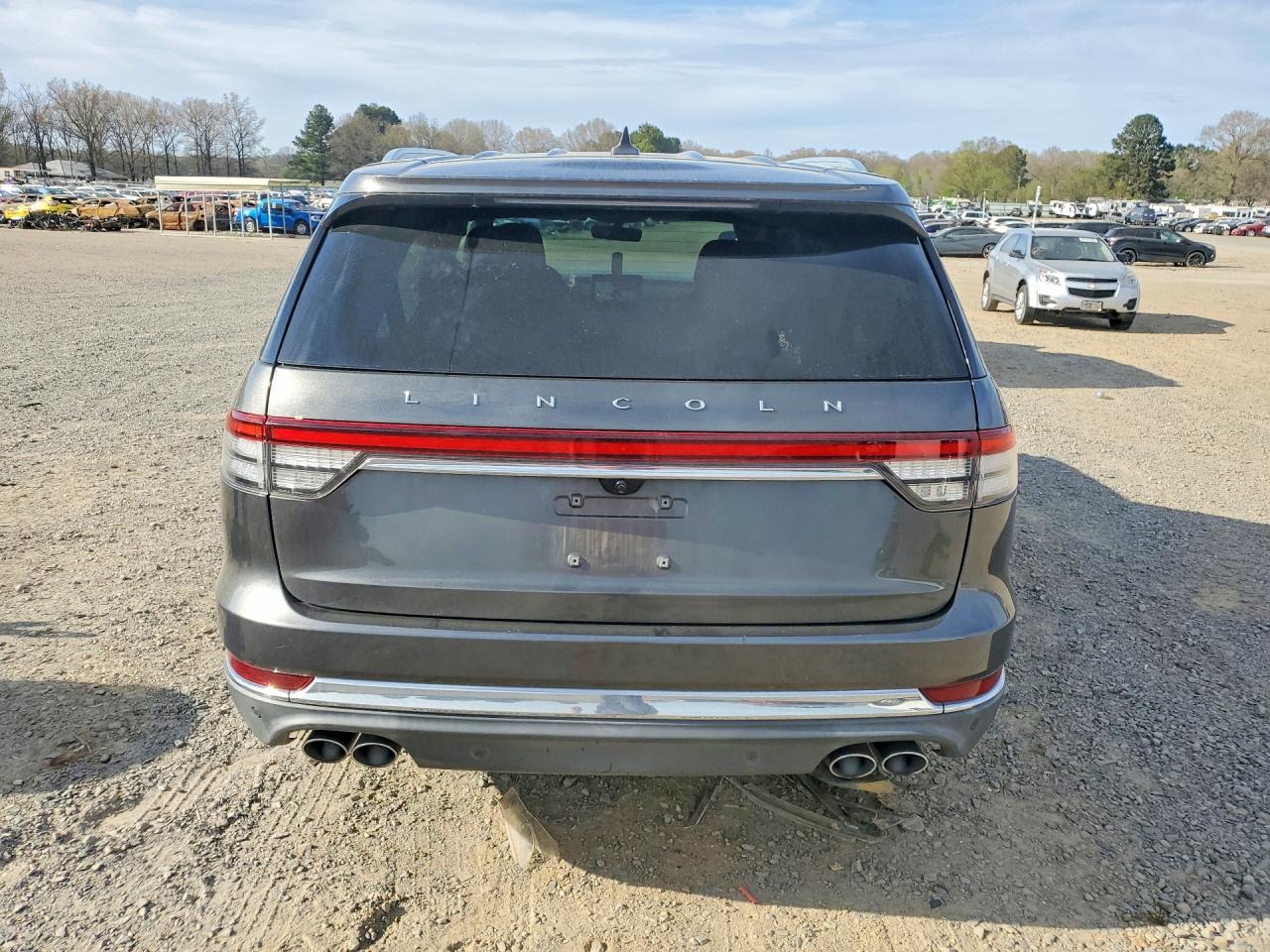 LINCOLN AVIATOR 2020 — 7