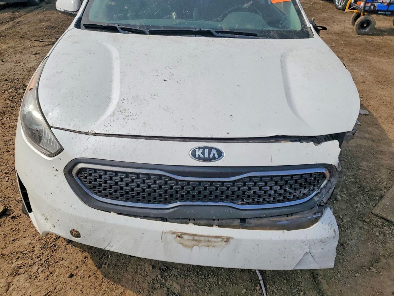 KIA NIRO 2017 — 12