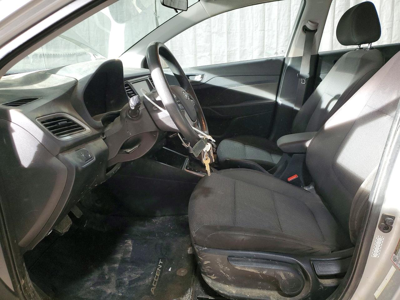 HYUNDAI ACCENT 2020 — 8