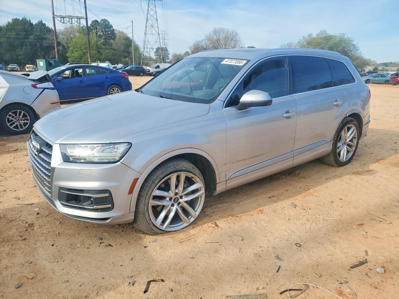 AUDI Q7 2018 — 2
