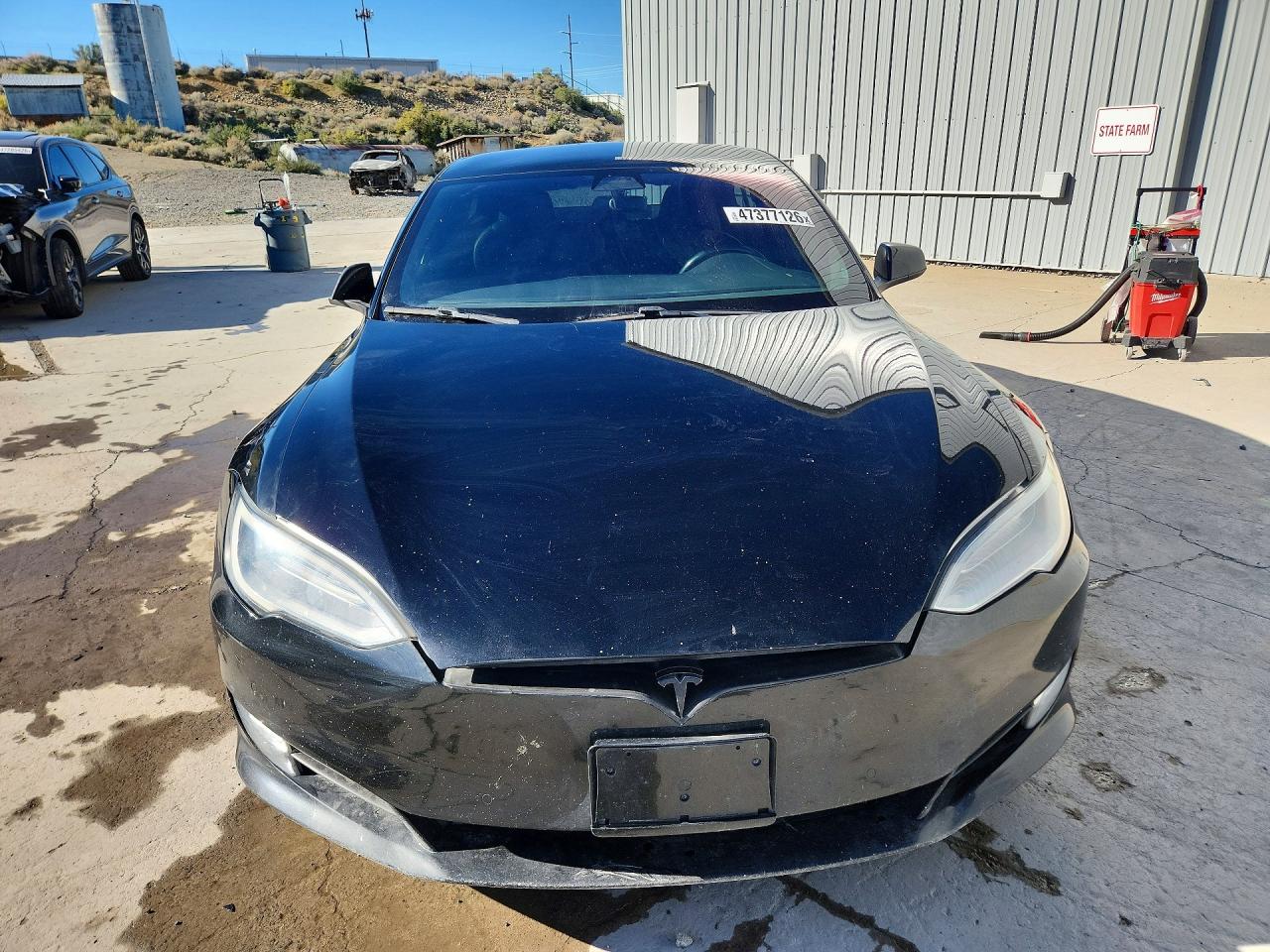 TESLA MODEL S 2018 — 6