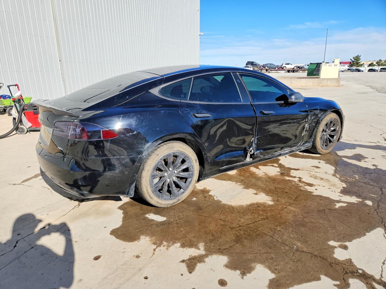 TESLA MODEL S 2018 — 4