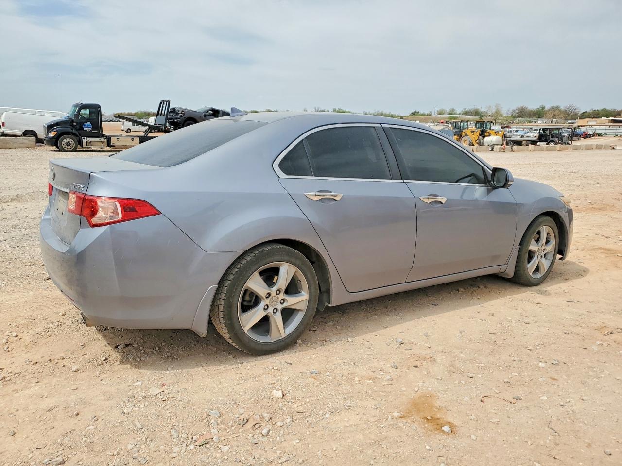 ACURA TSX 2011 — 4