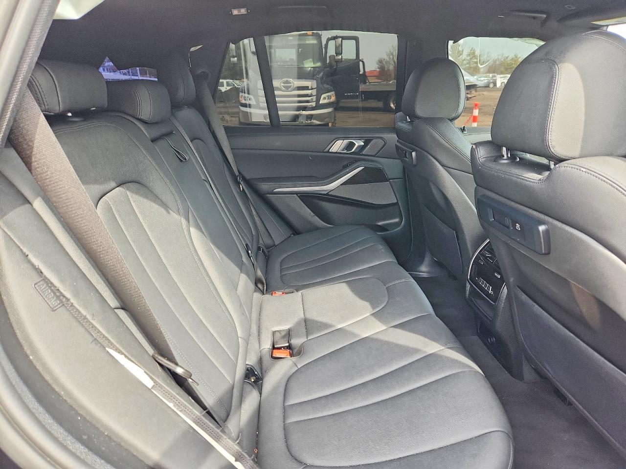 BMW X5 2021 — 12