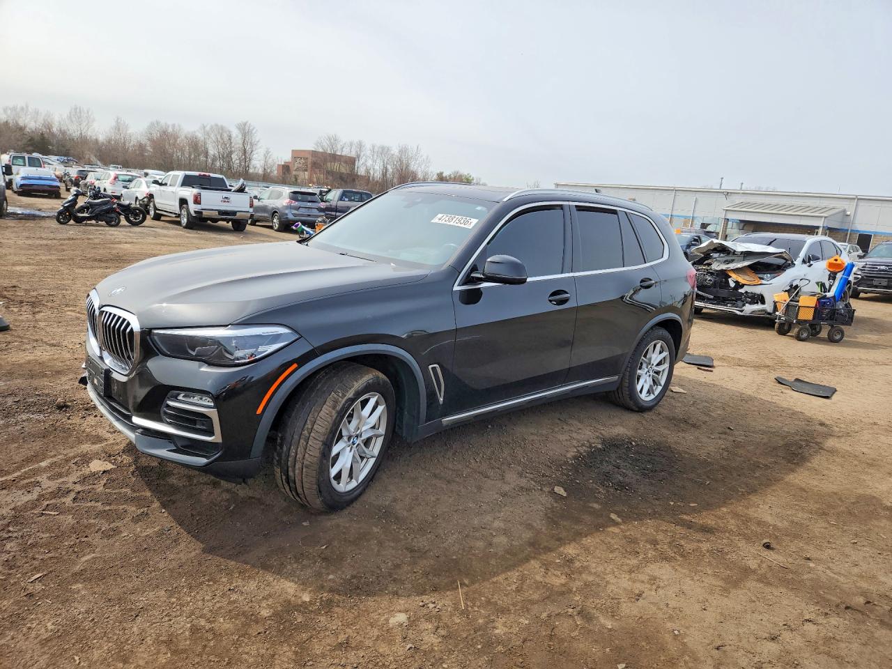 BMW X5 2021 — 2