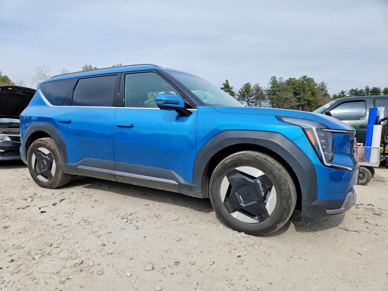 2024 KIA EV9 WIND
