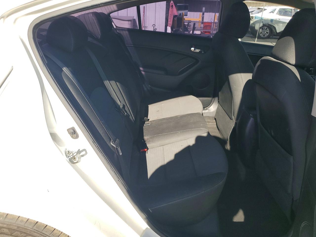 KIA FORTE 2014 — 11