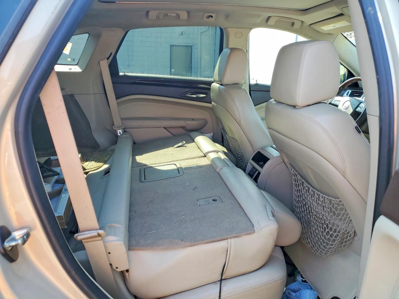 CADILLAC SRX 2010 — 12