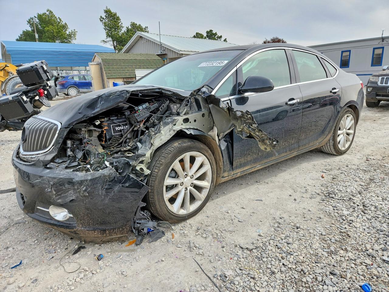 BUICK VERANO 2012 — 2