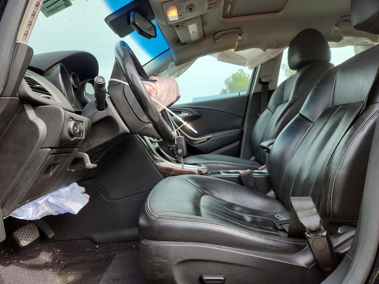 BUICK VERANO 2012 — 8