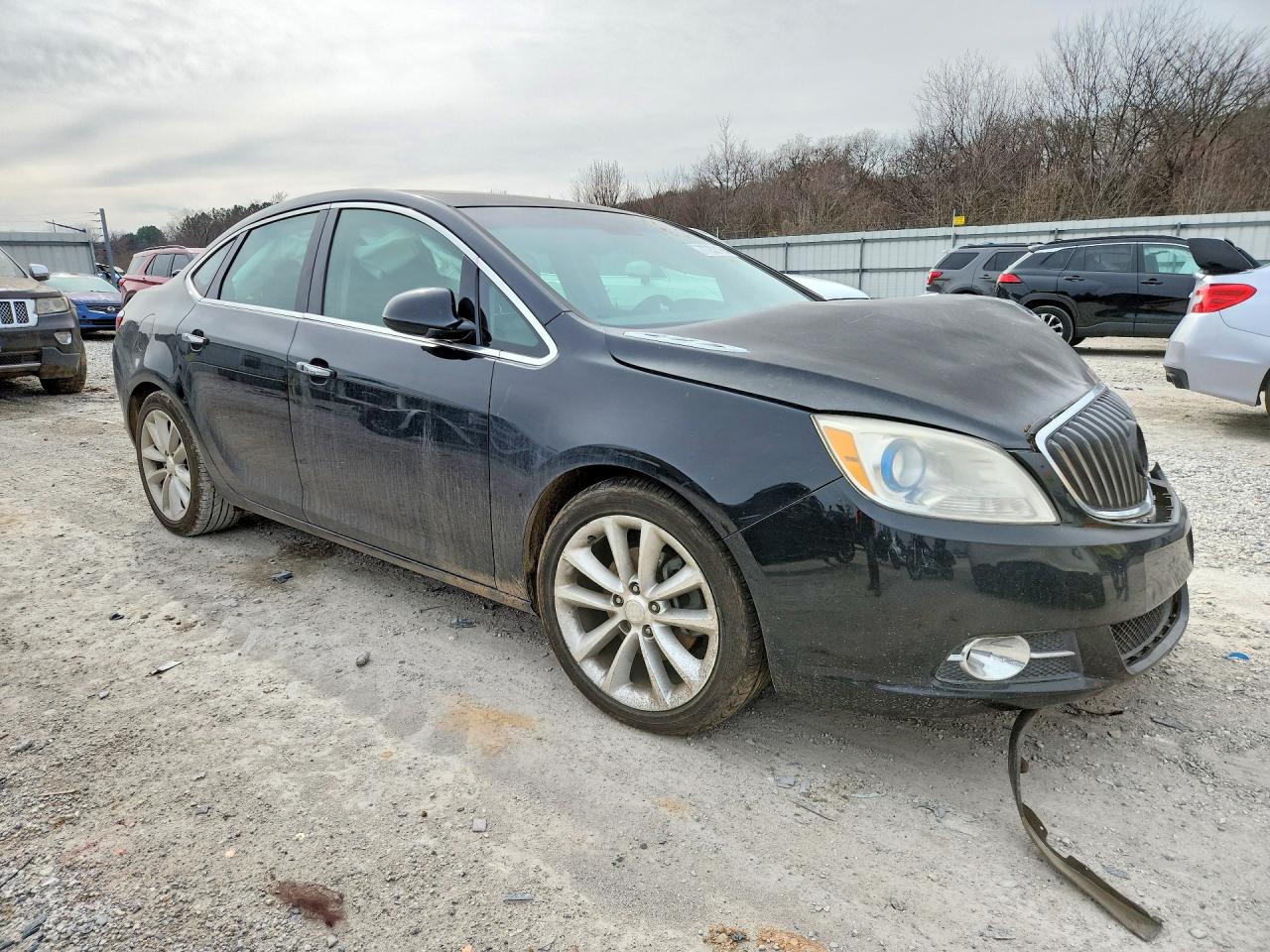 BUICK VERANO 2012 — 5
