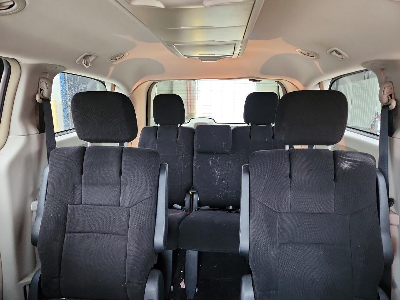 DODGE GRAND CARAVAN 2011 — 11
