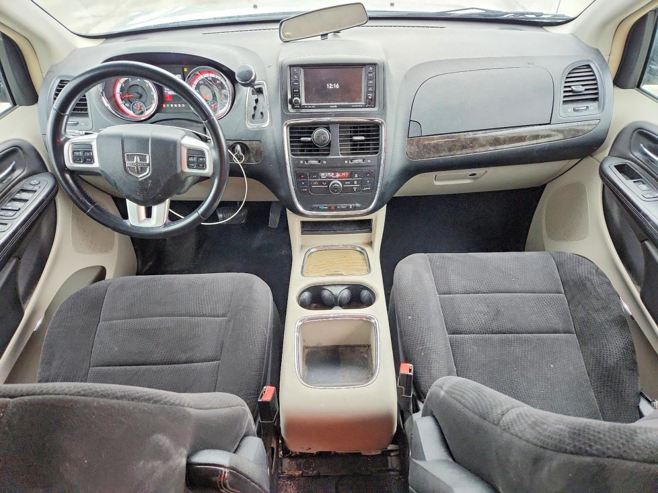 DODGE GRAND CARAVAN 2011 — 9