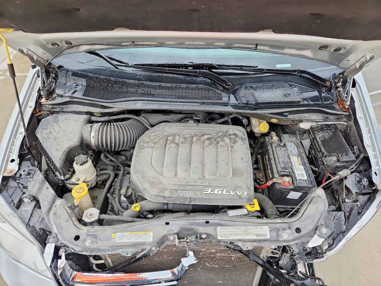 DODGE GRAND CARAVAN 2011 — 13
