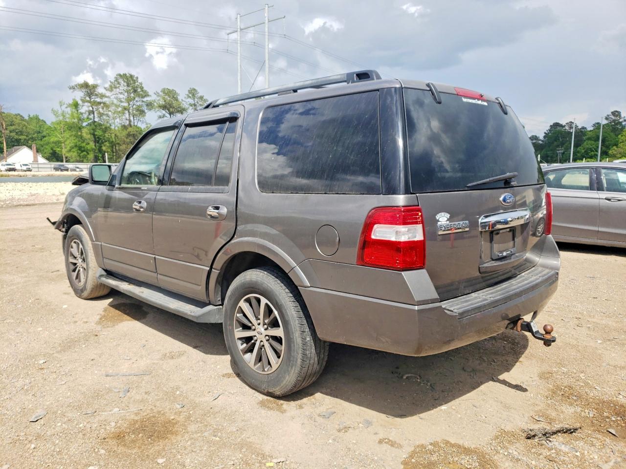 FORD EXPEDITION 2010 — 3