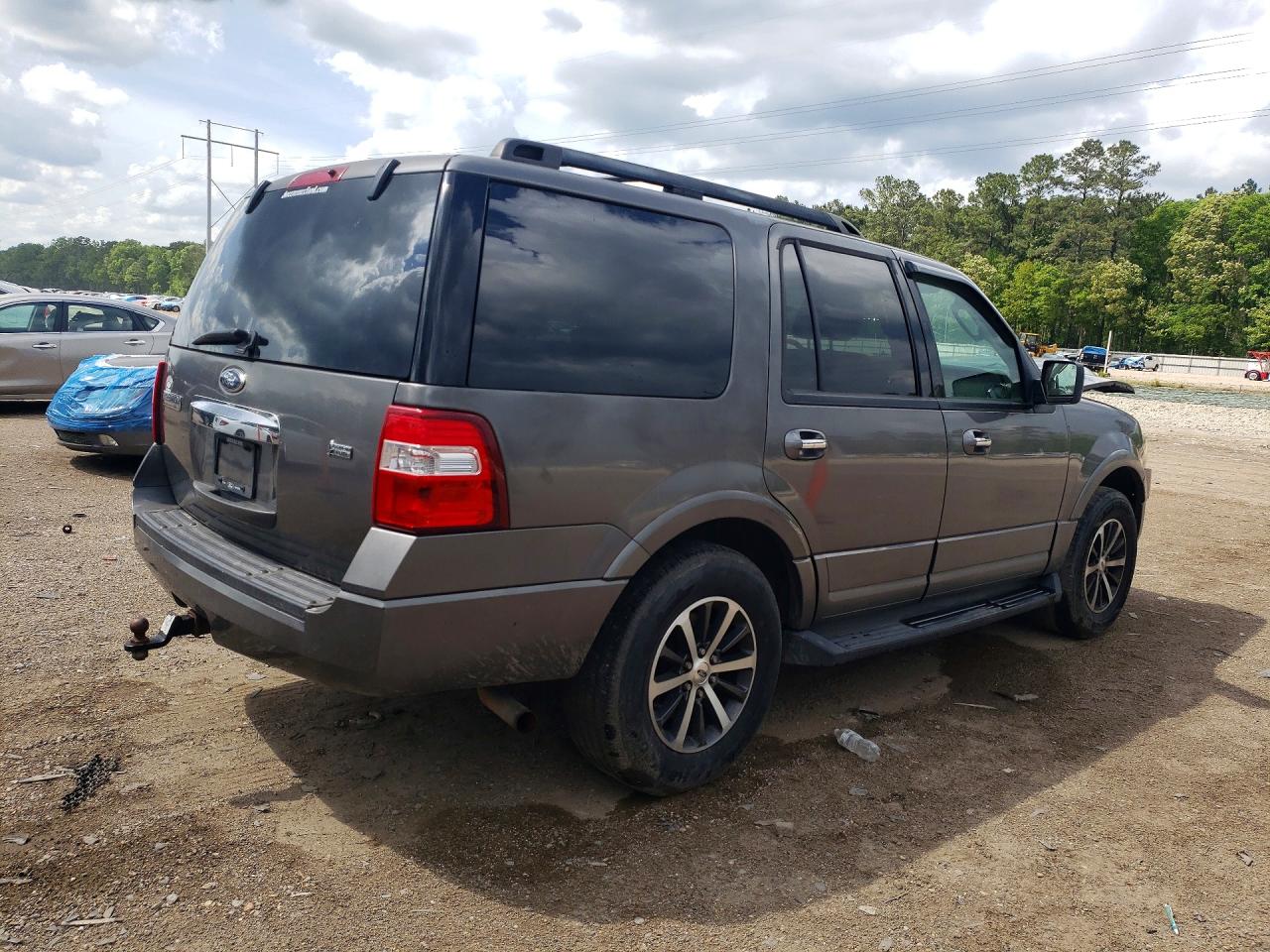 FORD EXPEDITION 2010 — 4