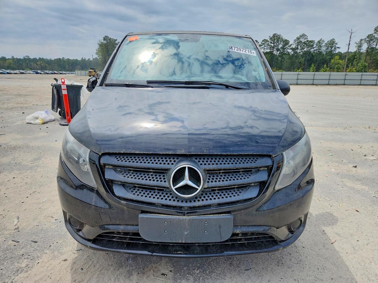 MERCEDES-BENZ METRIS 2018 — 6