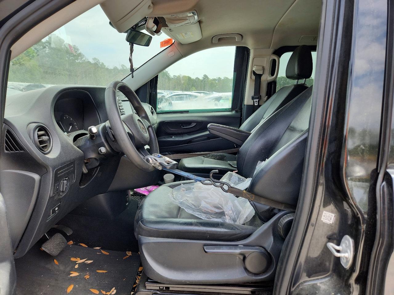 MERCEDES-BENZ METRIS 2018 — 8