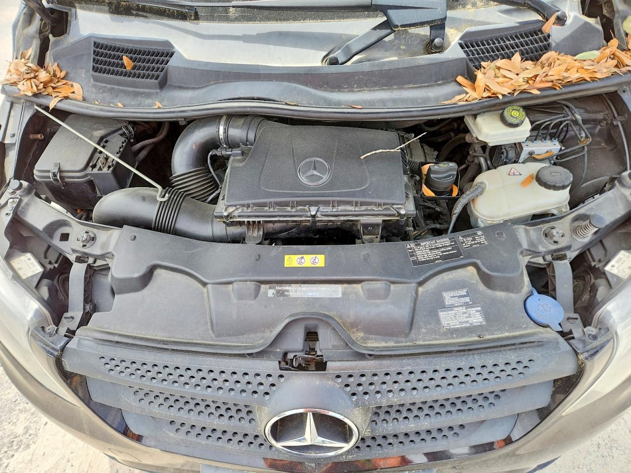 MERCEDES-BENZ METRIS 2018 — 13