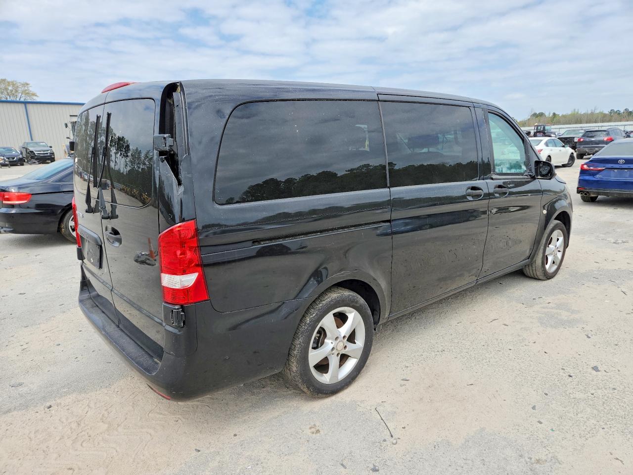 MERCEDES-BENZ METRIS 2018 — 4