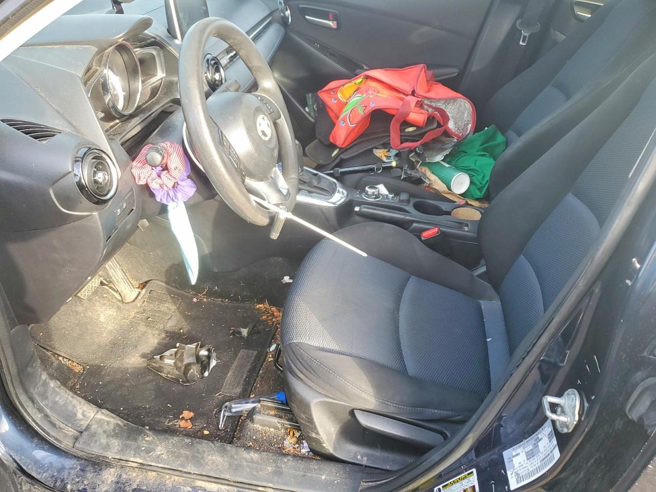 TOYOTA YARIS IA 2017 — 8