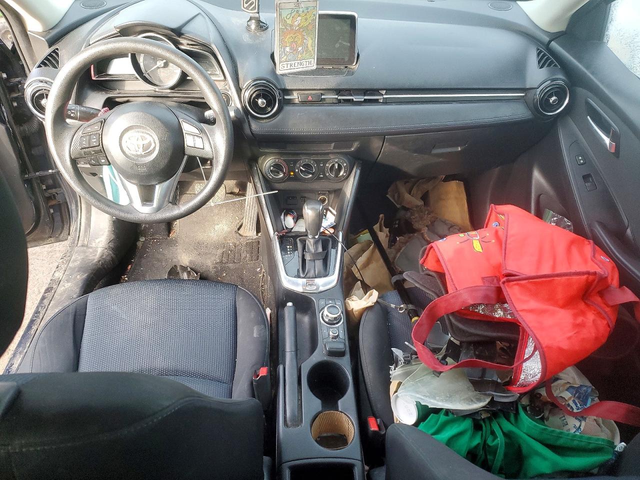 TOYOTA YARIS IA 2017 — 9