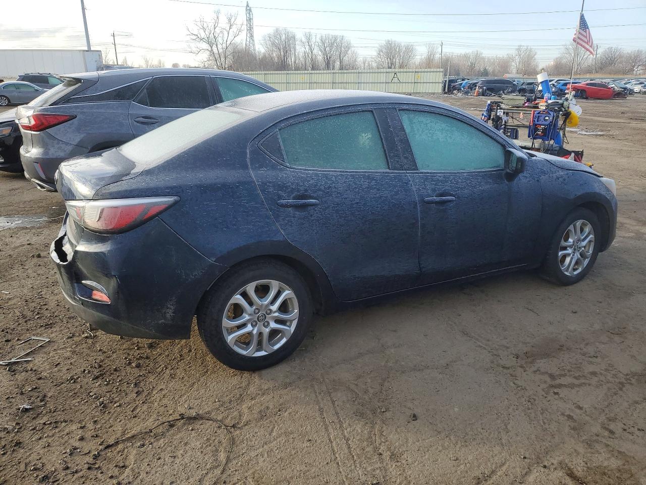 TOYOTA YARIS IA 2017 — 4