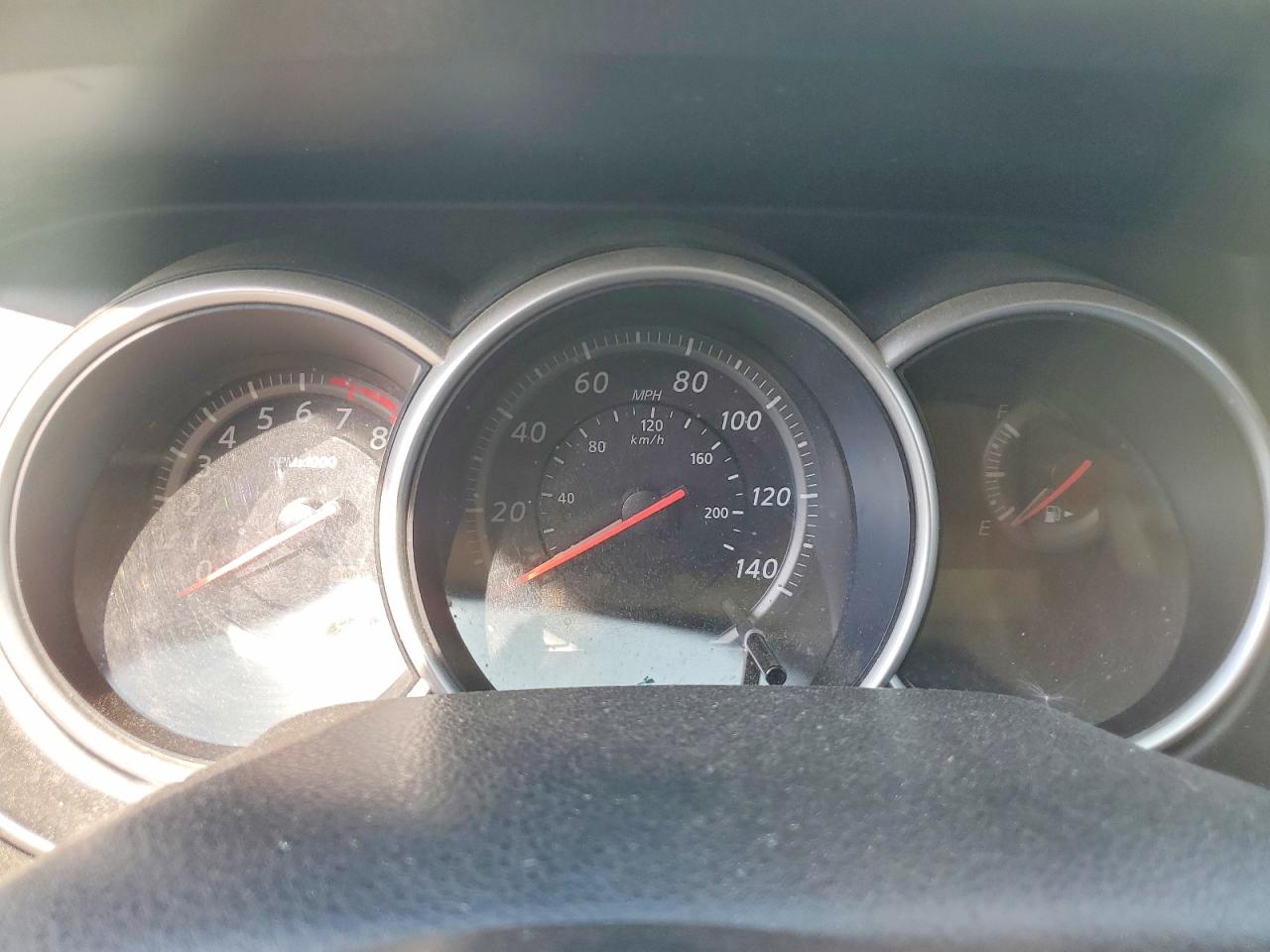 NISSAN VERSA 2010 — 10