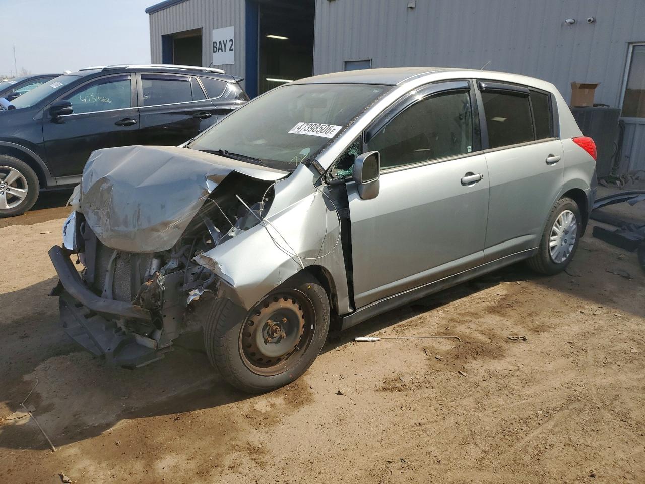 NISSAN VERSA 2010 — 2