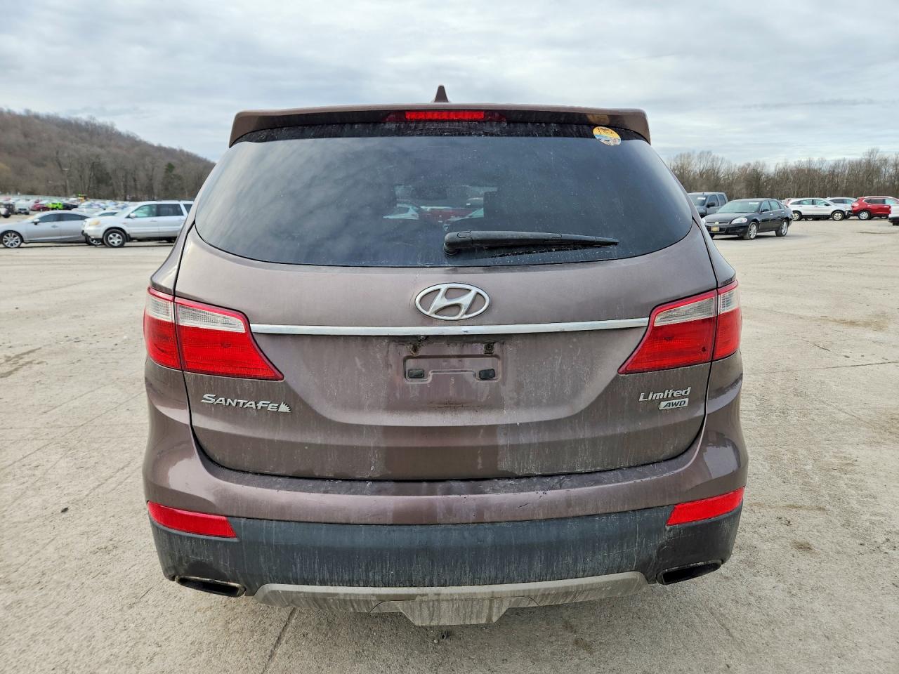 HYUNDAI SANTA FE 2013 — 7
