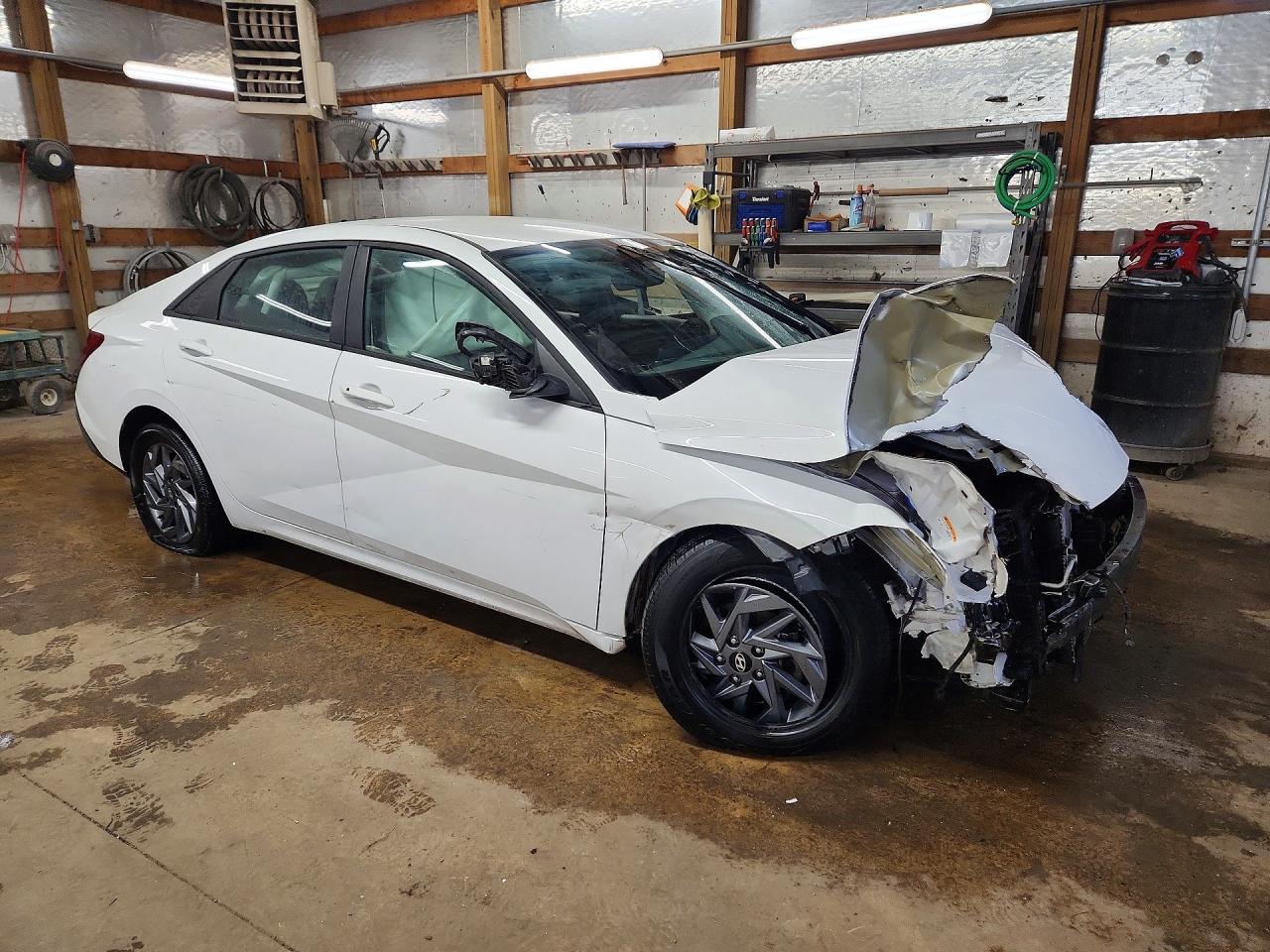 2024 HYUNDAI ELANTRA HYBRID BLUE