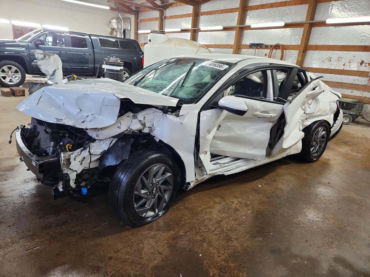 2024 HYUNDAI ELANTRA HYBRID BLUE
