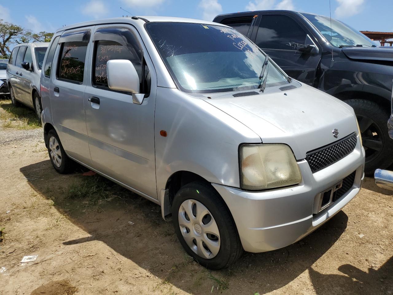 SUZUKI UK 1999 — 5