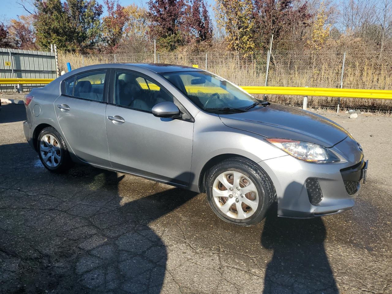 2012 MAZDA 3 I