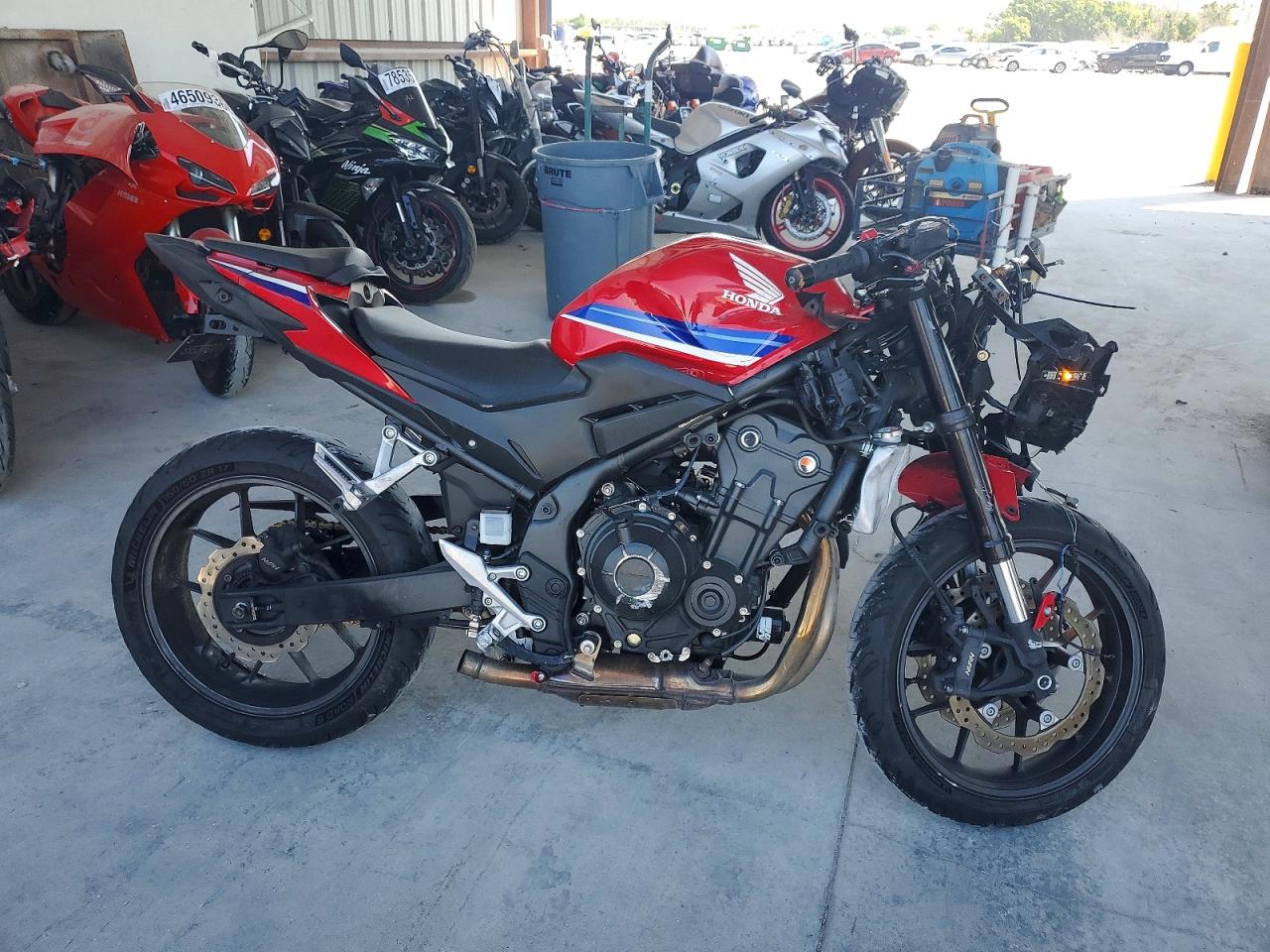 2024 HONDA CBR500 RA