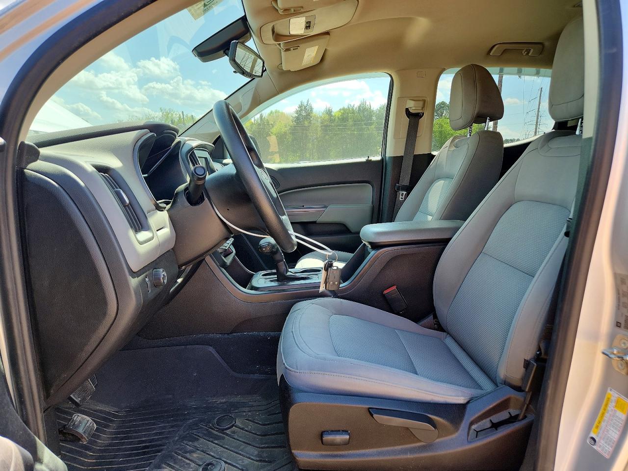 CHEVROLET COLORADO 2020 — 8