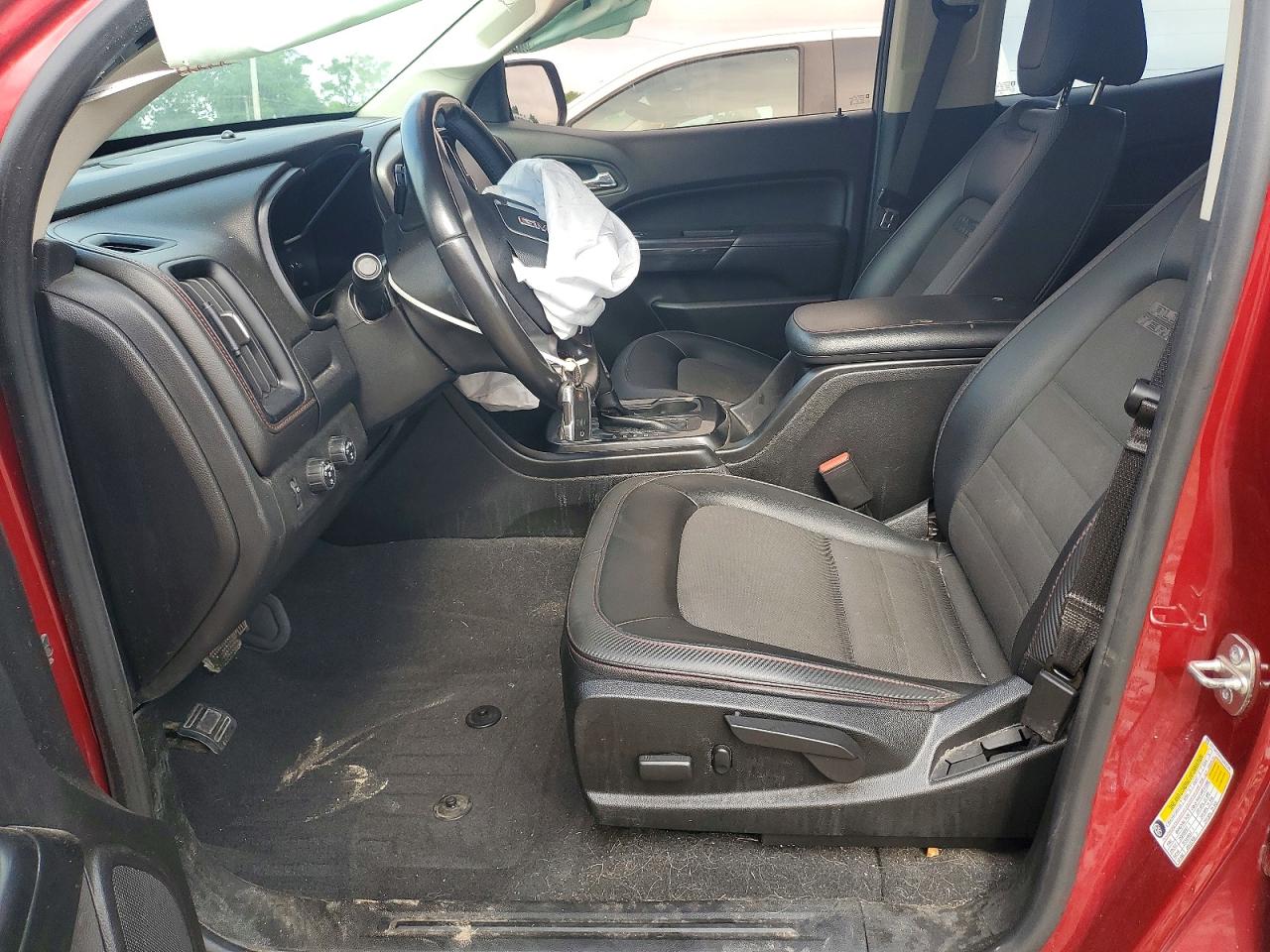 GMC CANYON 2019 — 8