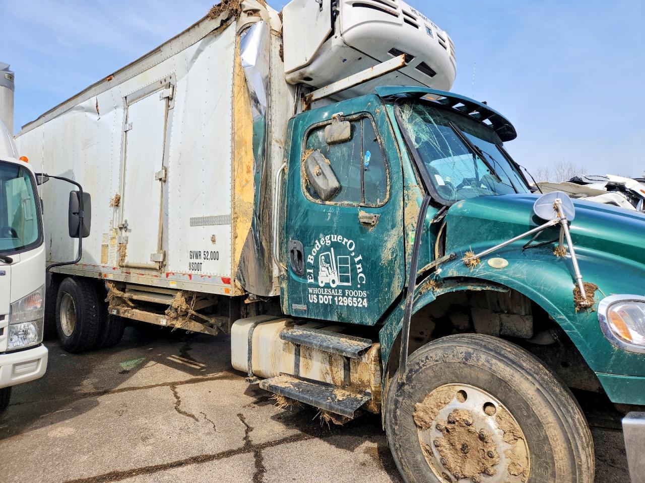 FREIGHTLINER M2 2010 — 10